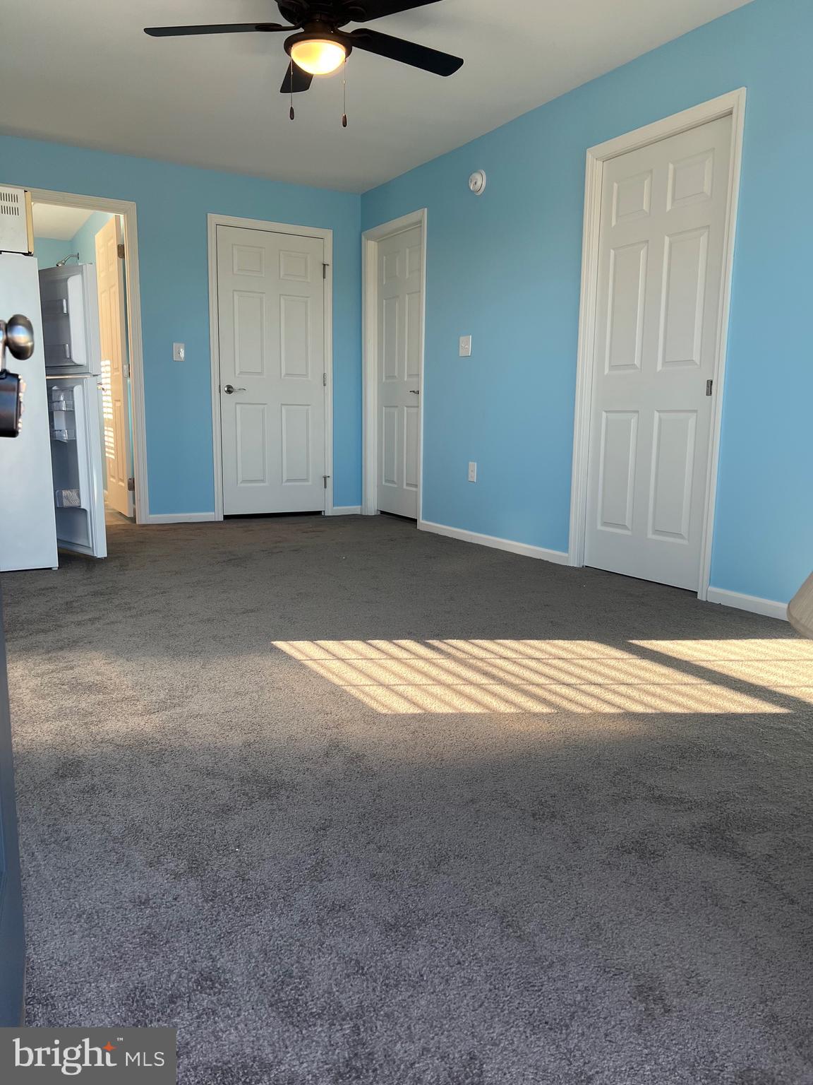10 W WOODLAND VISTA DRIVE