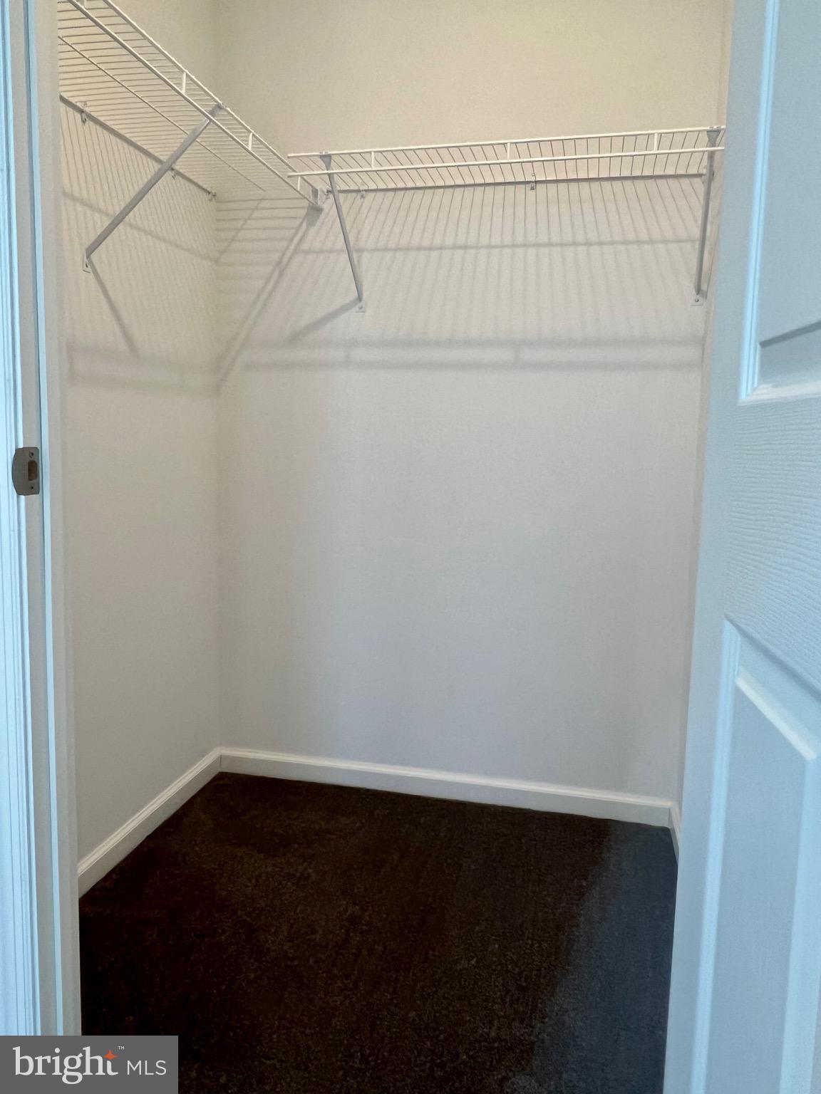 10 W WOODLAND VISTA DRIVE