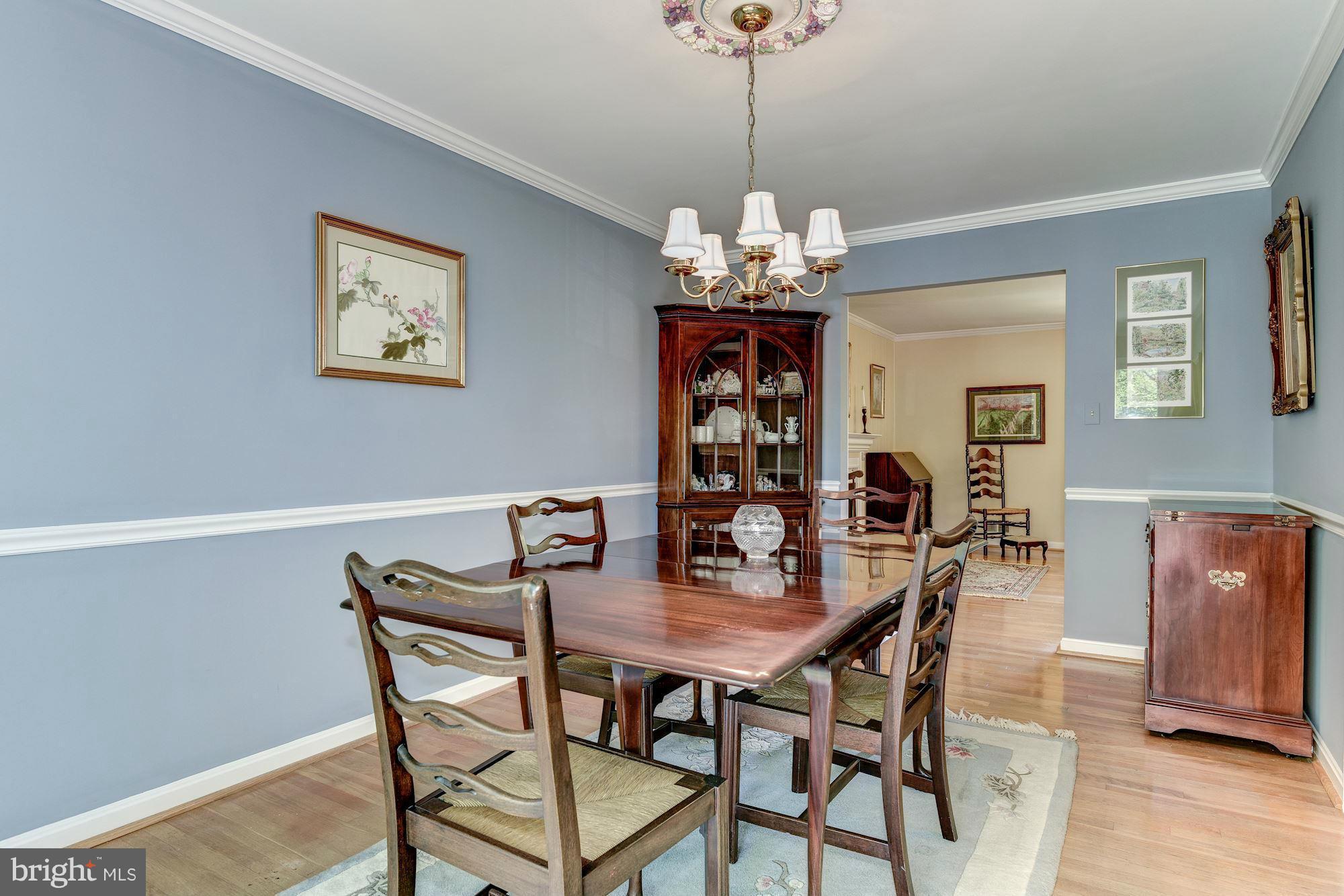 MC LEAN HAMLET - Residential