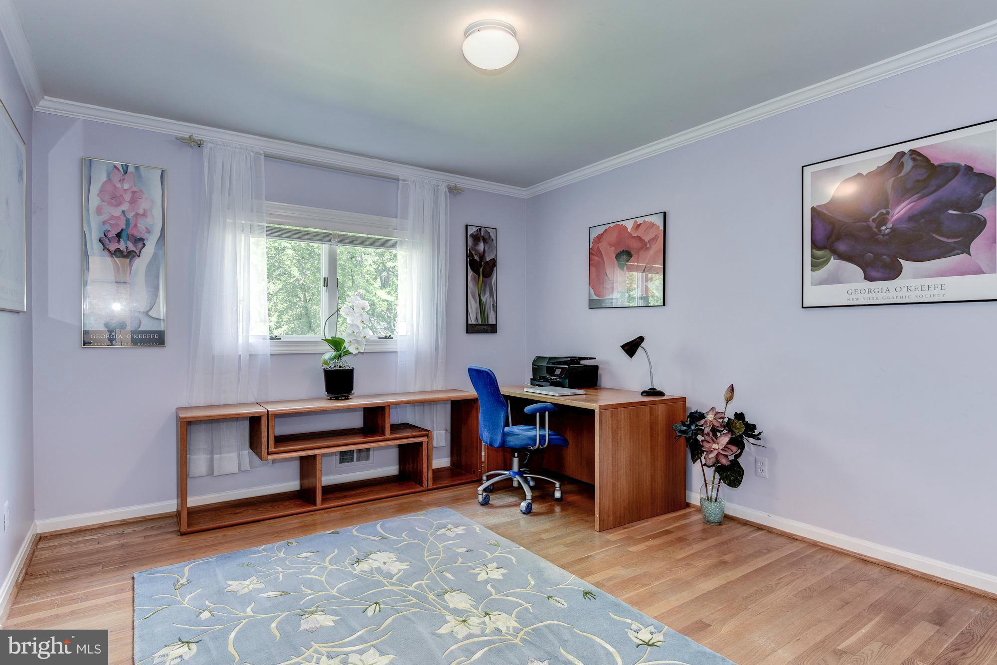 MC LEAN HAMLET - Residential