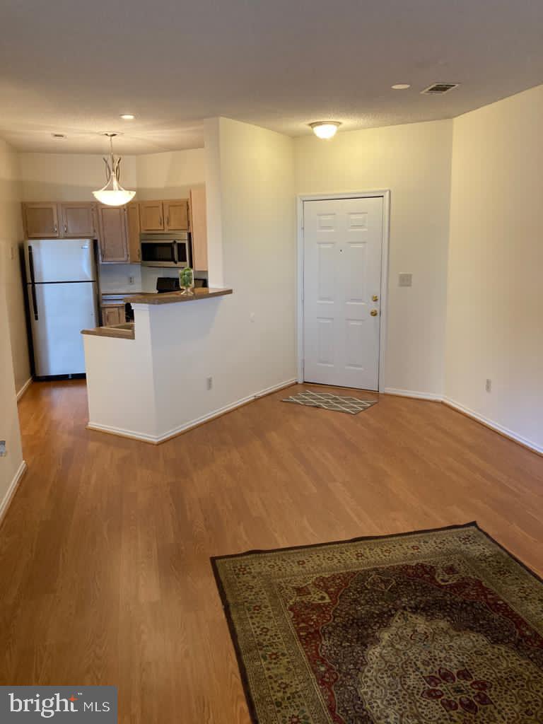 STONECROFT CONDO - Residential Lease