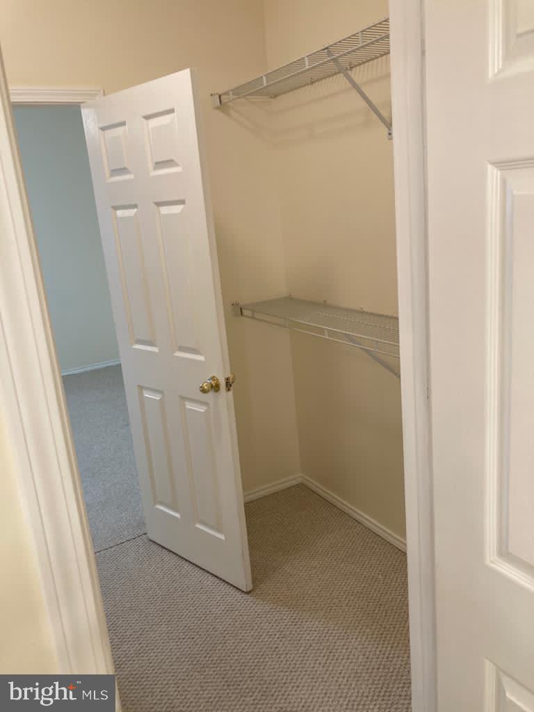 STONECROFT CONDO - Residential Lease