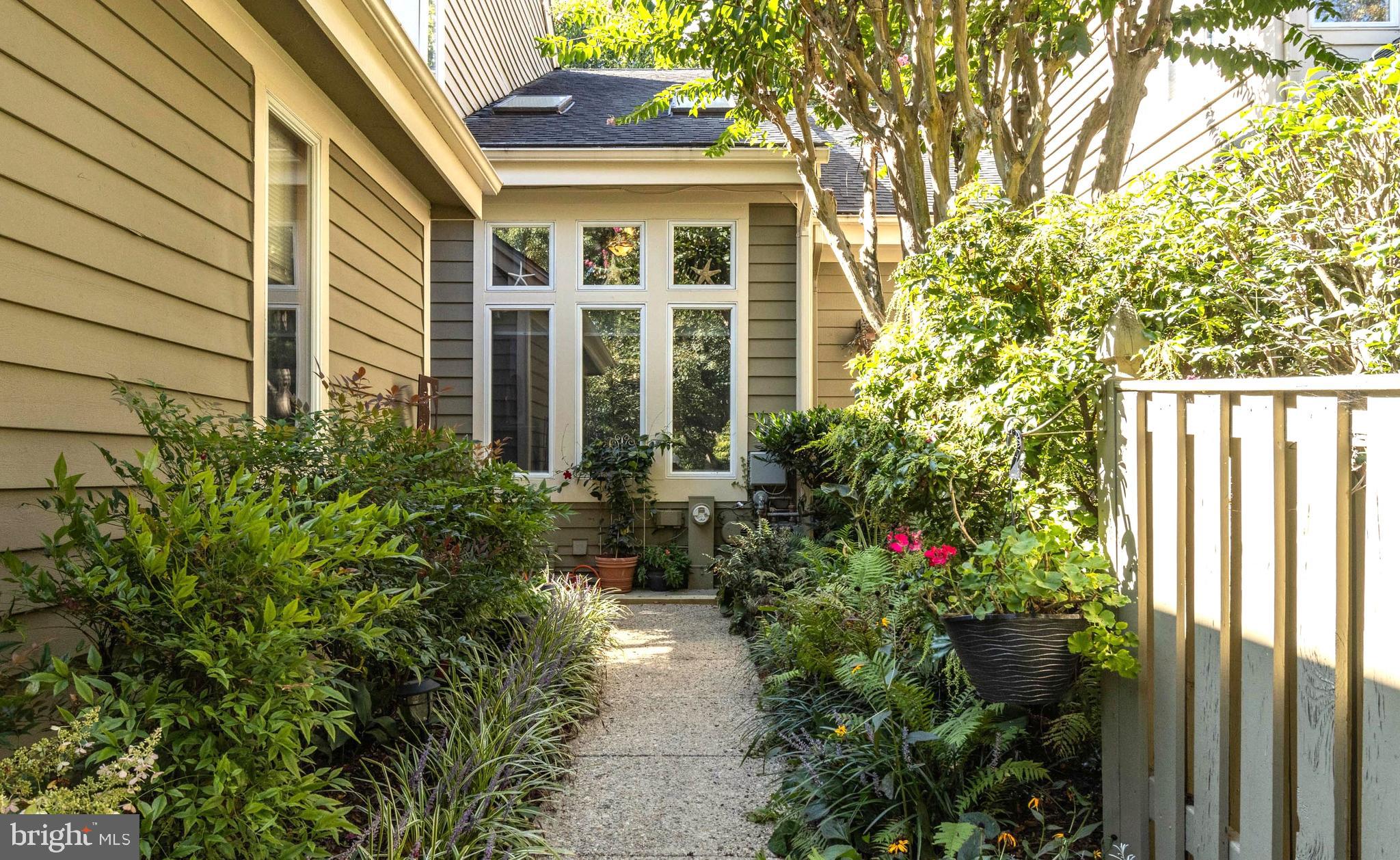 RIVA TRACE - Residential