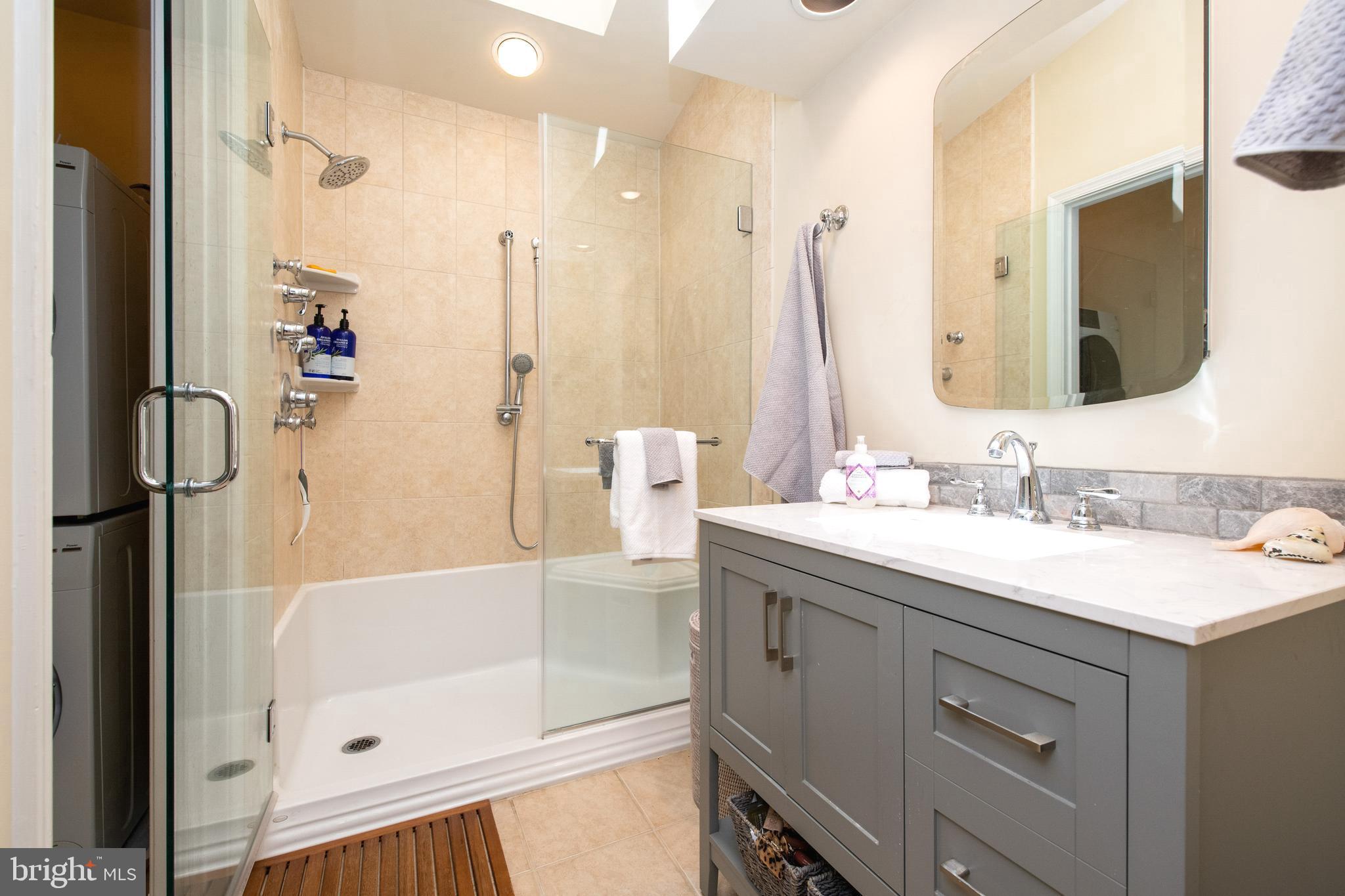 RIVA TRACE - Residential