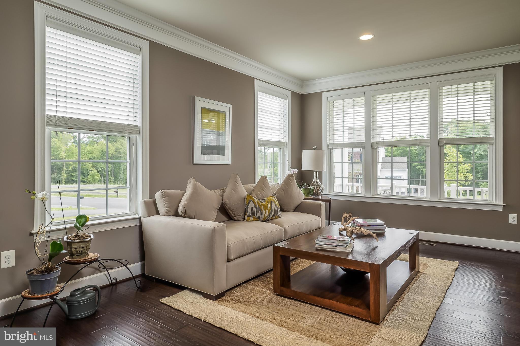 HISTORIC SELMA ESTATES - Residential