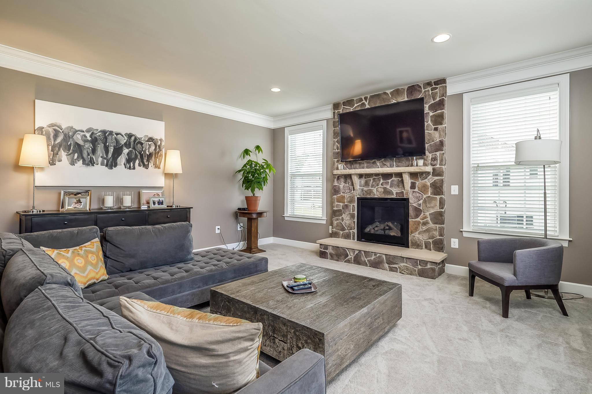 HISTORIC SELMA ESTATES - Residential