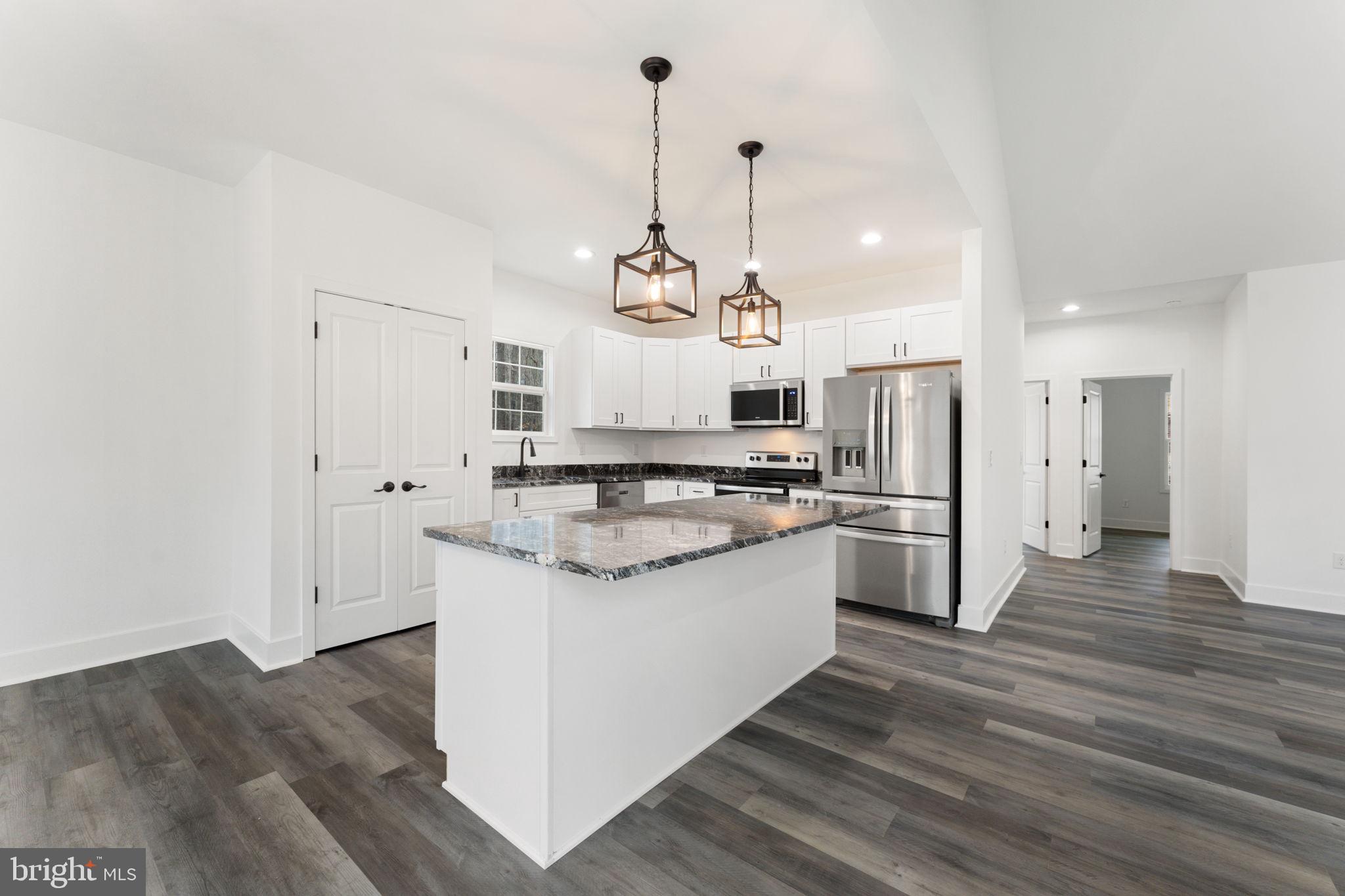 RIXEYVILLE LAKES - Residential