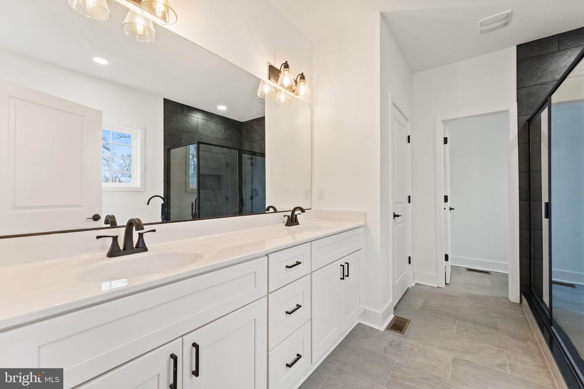 RIXEYVILLE LAKES - Residential