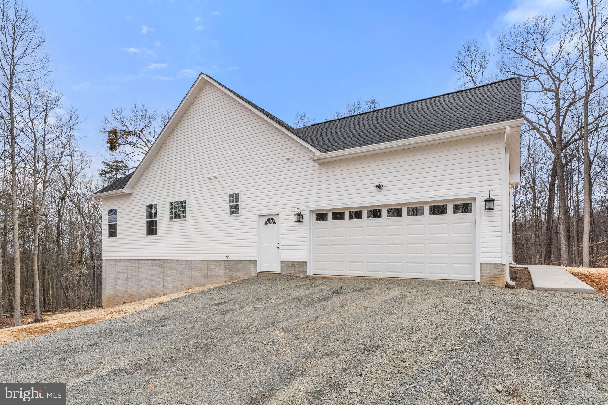 RIXEYVILLE LAKES - Residential