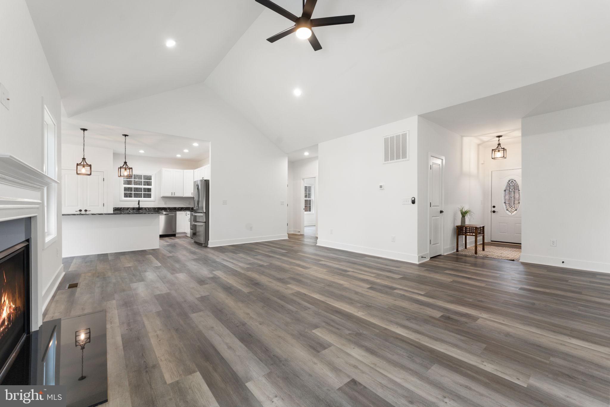 RIXEYVILLE LAKES - Residential