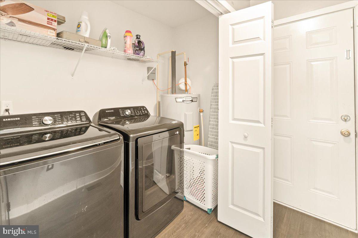 ELIZABETH STATION - Residential