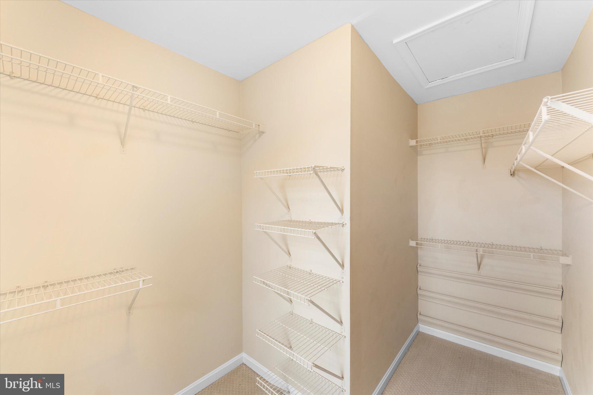 BALDWIN OAKS - Residential