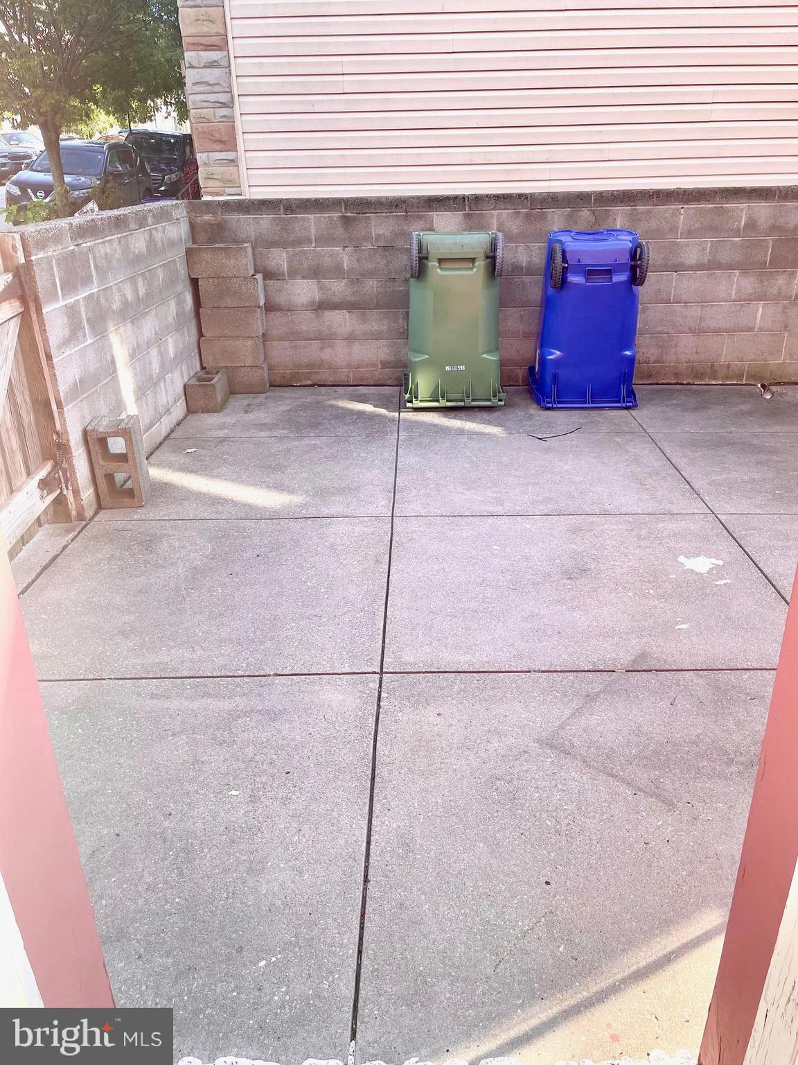 HIGHLANDTOWN - Residential