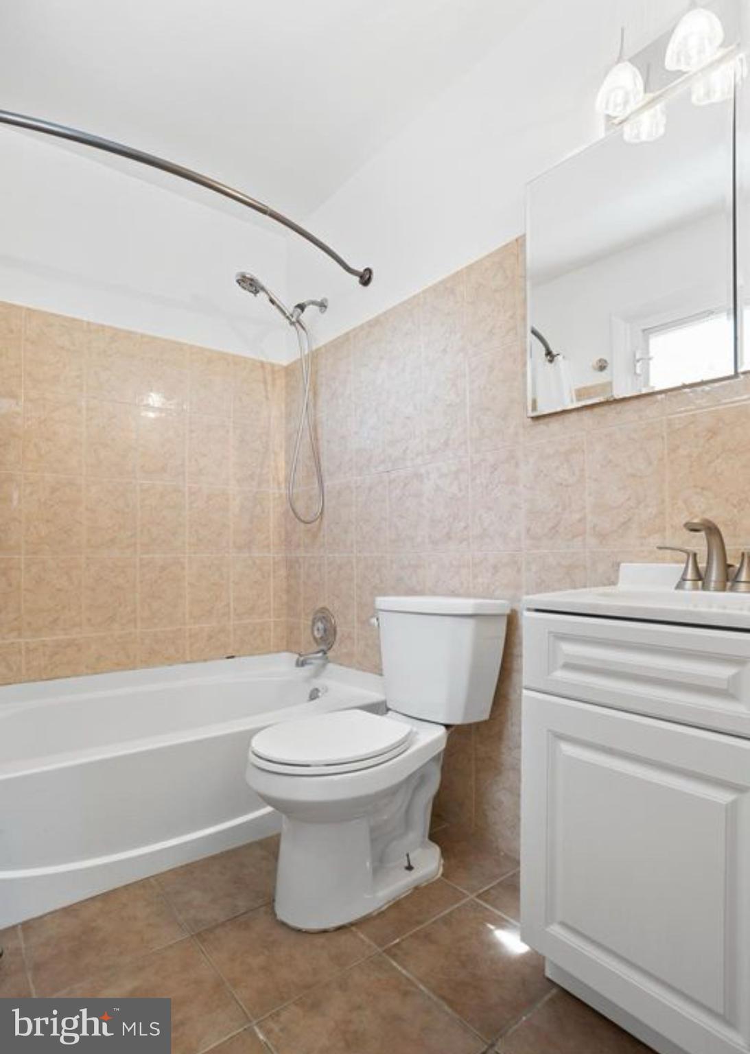 LAWRENCE PARK - Residential