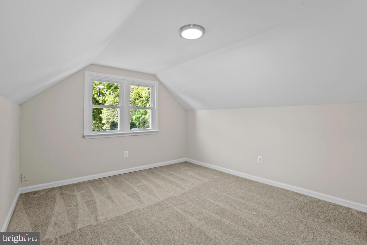 PBE CHRYSTAL LAKE - Residential