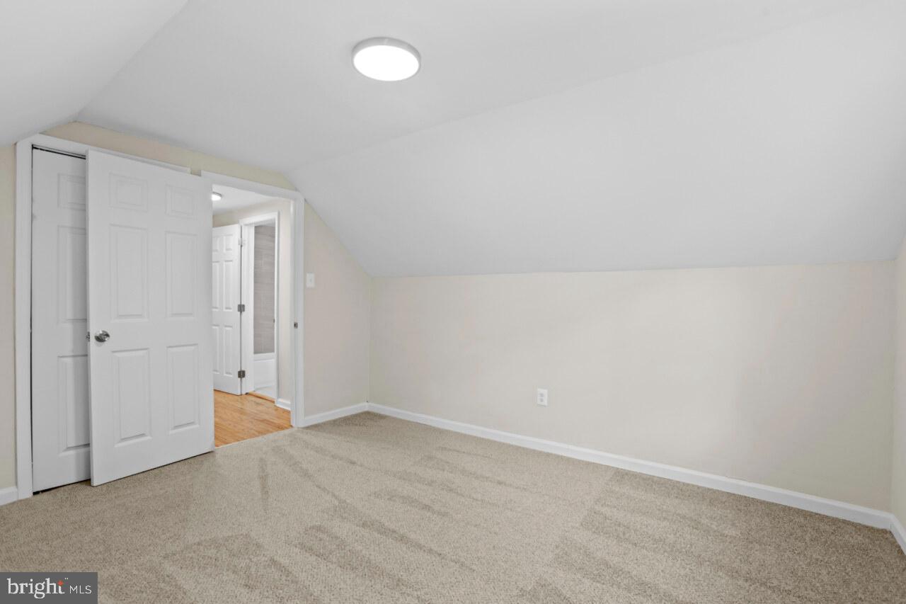 PBE CHRYSTAL LAKE - Residential