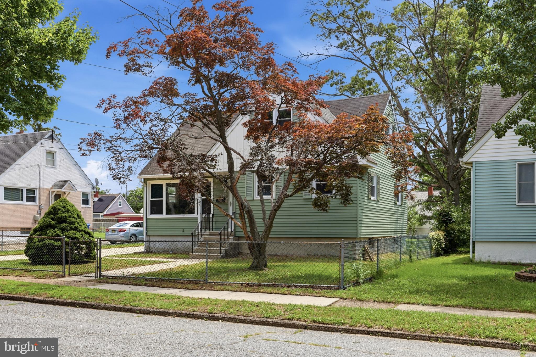321 EDITH AVENUE