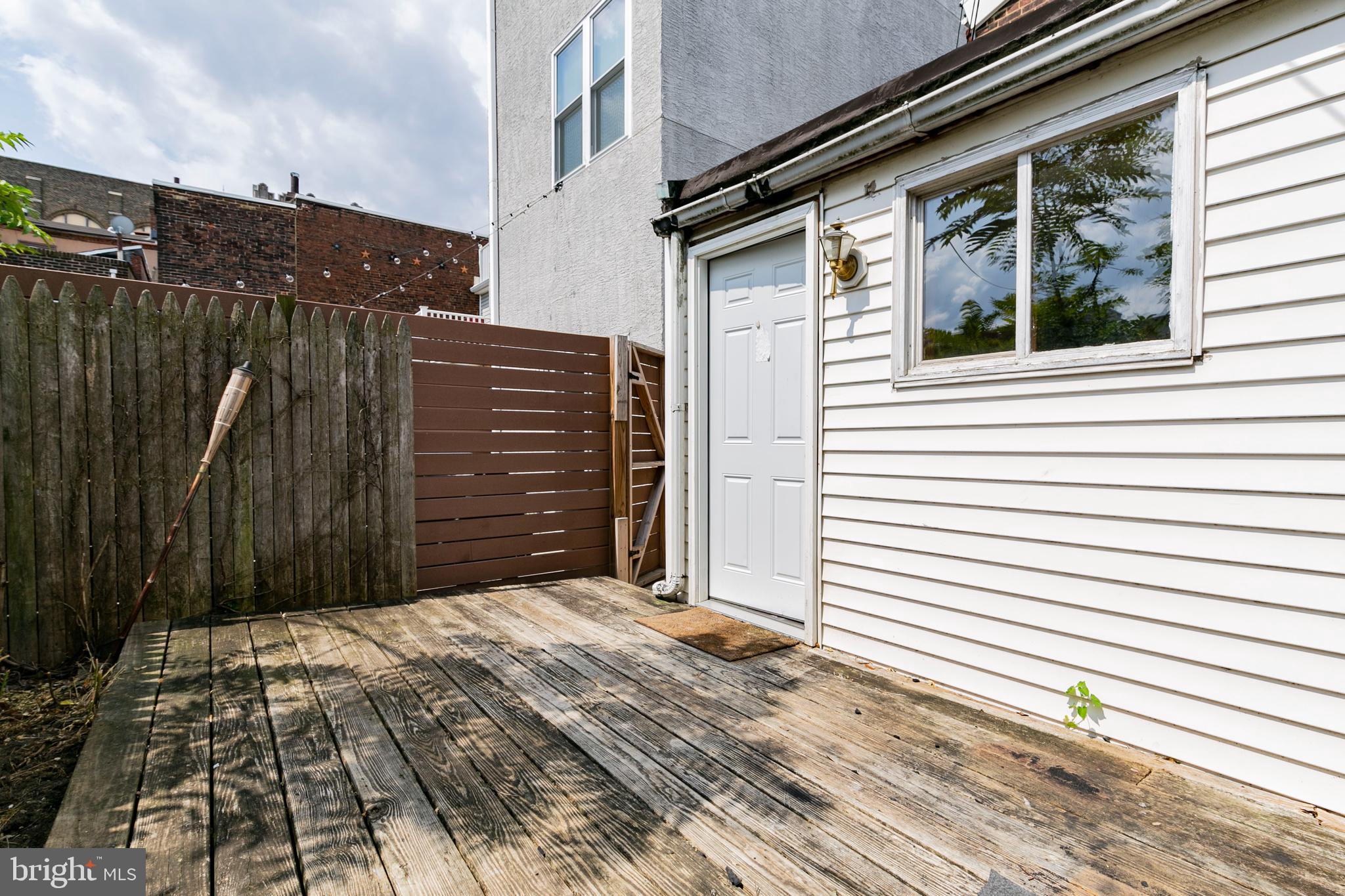 FISHTOWN - Residential Lease