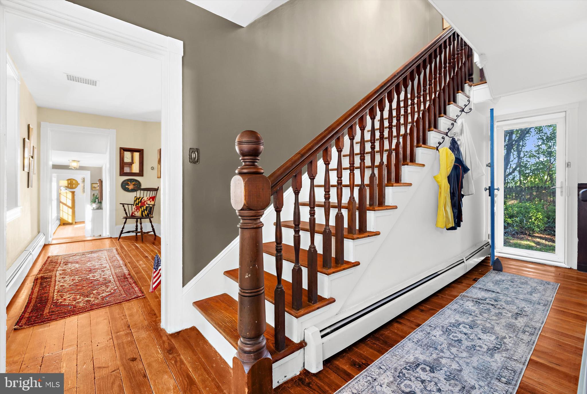 GRANNY BRANCH - Residential