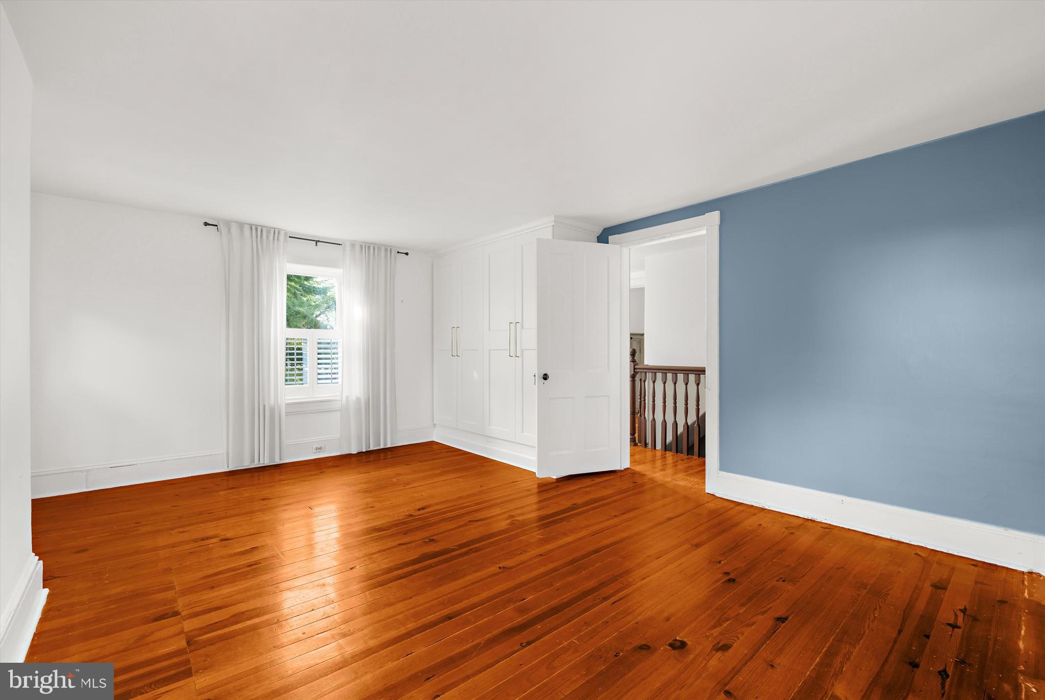 GRANNY BRANCH - Residential