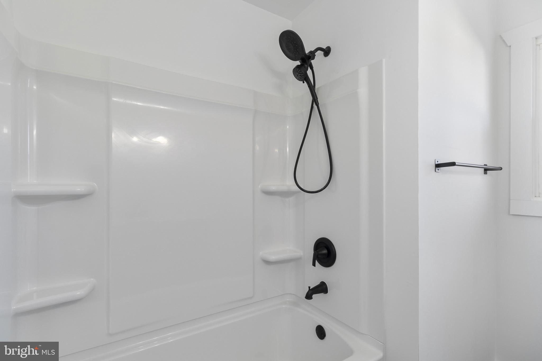 SHARONDALE - Residential