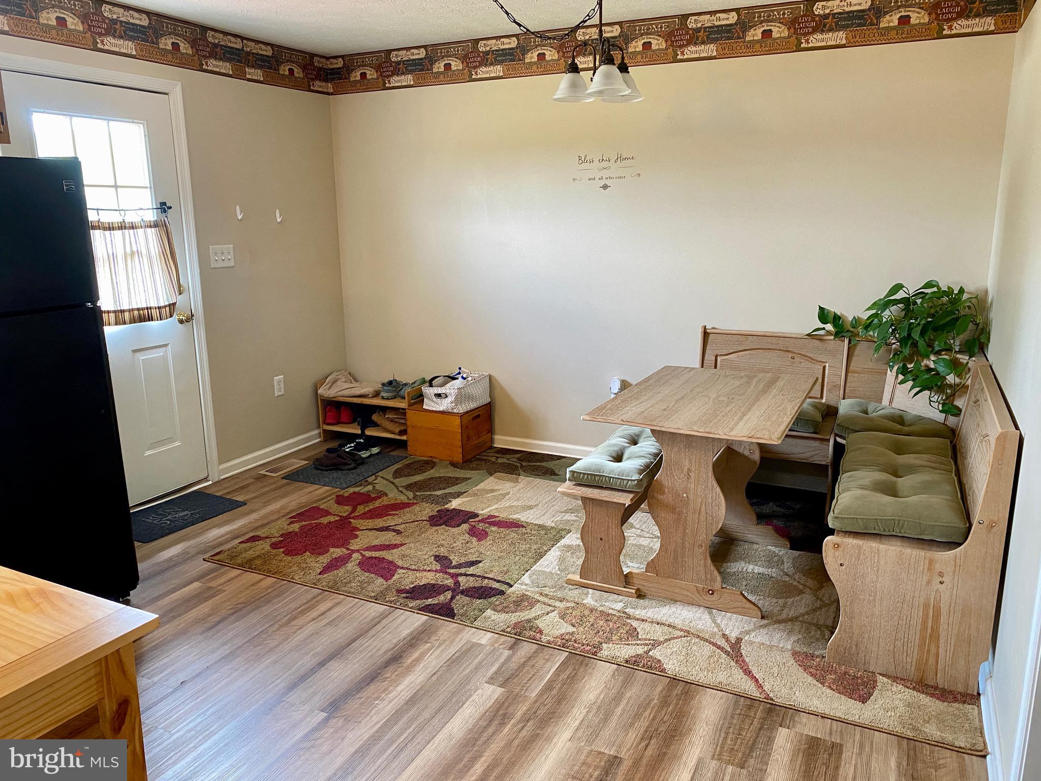 TABLER STATION MANOR - Residential