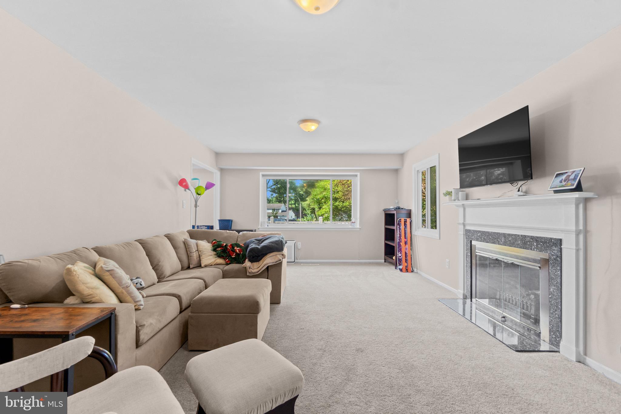 2406 KENLY PLACE