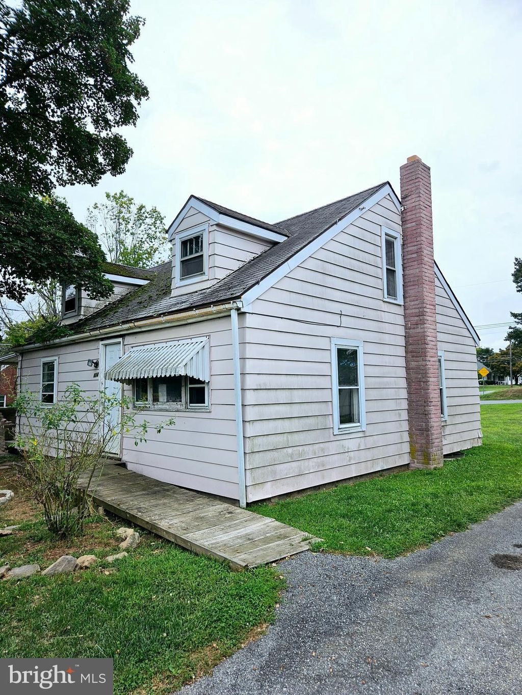 Photo of 414 S 7TH ST, AKRON, PA 17501 (MLS # PALA2040014)