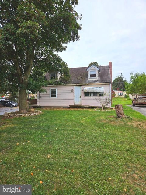 Photo of 414 S 7TH ST, AKRON, PA 17501 (MLS # PALA2040014)