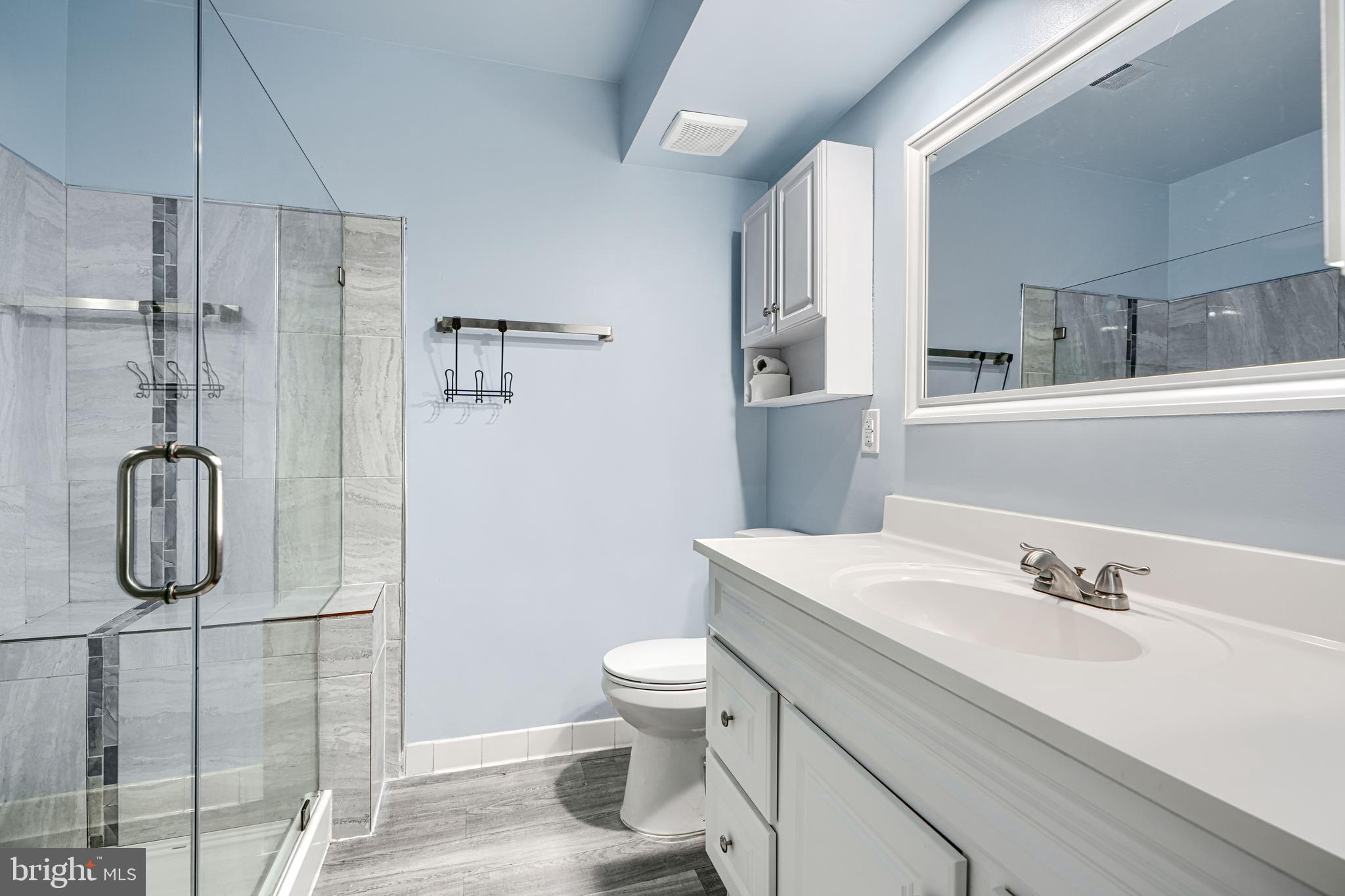 LAUREL LAKES - Residential