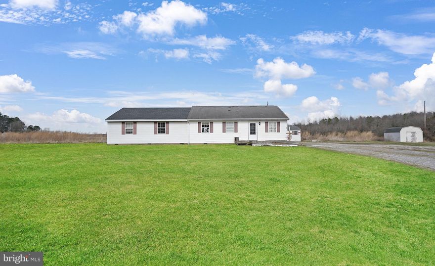 **Calling all Investors and DIY Professionals let's bring back this extremely rare 4 bedroom, 3 full bathroom ranch home located at  the end of cul-de-sac.   The 4th bedroom has its own entrance and kitchen, offering endless possibilities for resale or rental.  The back porch overlocks the backyard views ensuring privacy without city taxes or HOA fees.