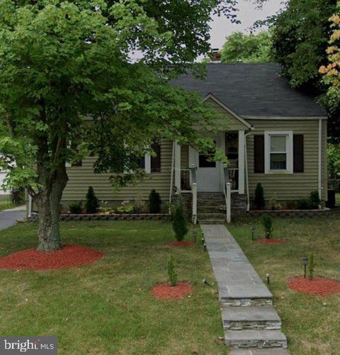 6709 LARCHES COURT SUITLAND MD 20746