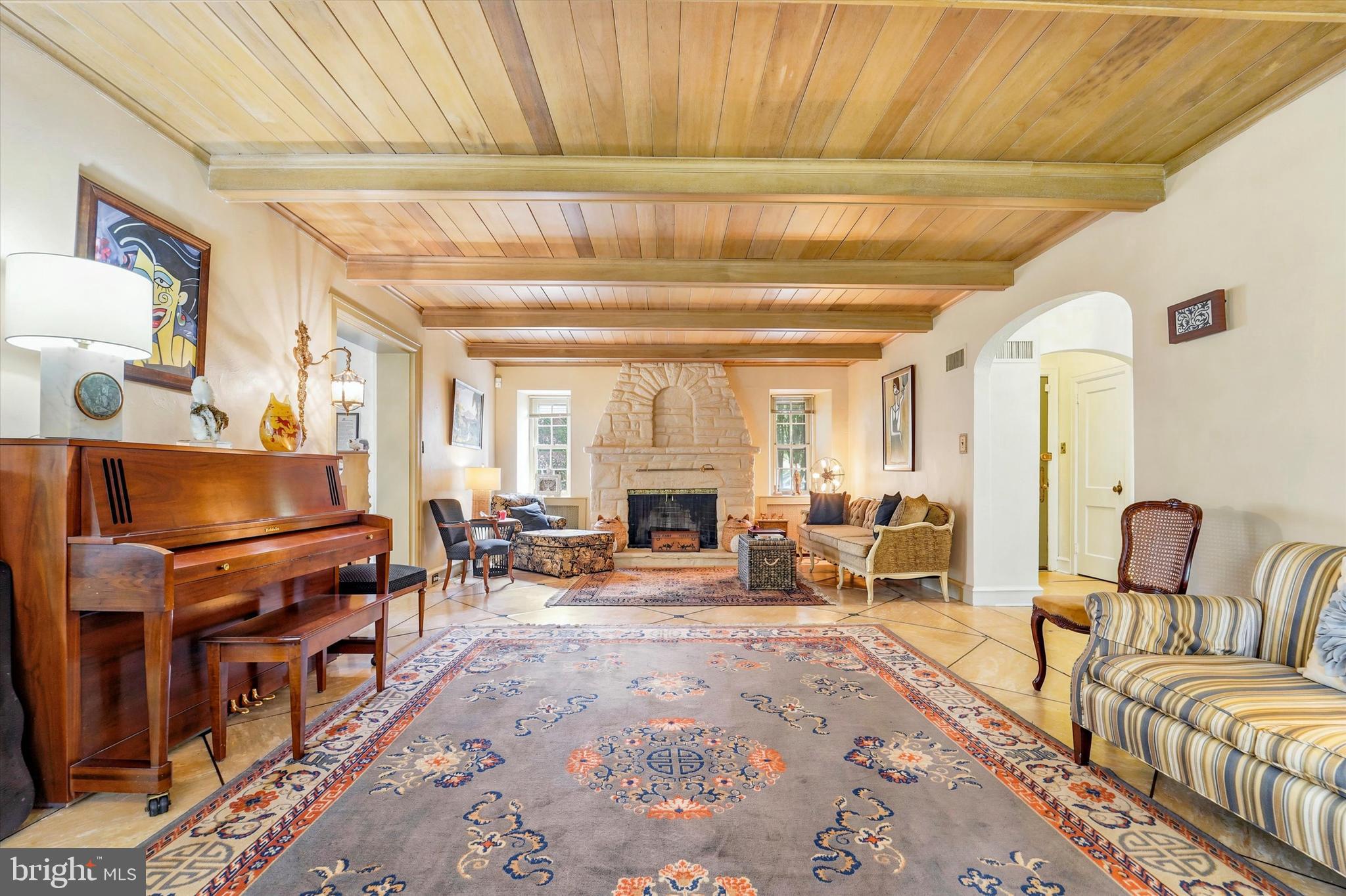 ELKINS PARK - Residential