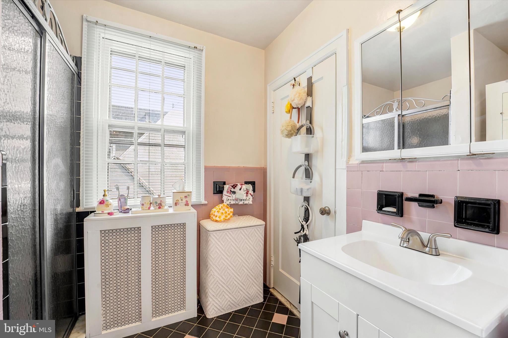 ELKINS PARK - Residential