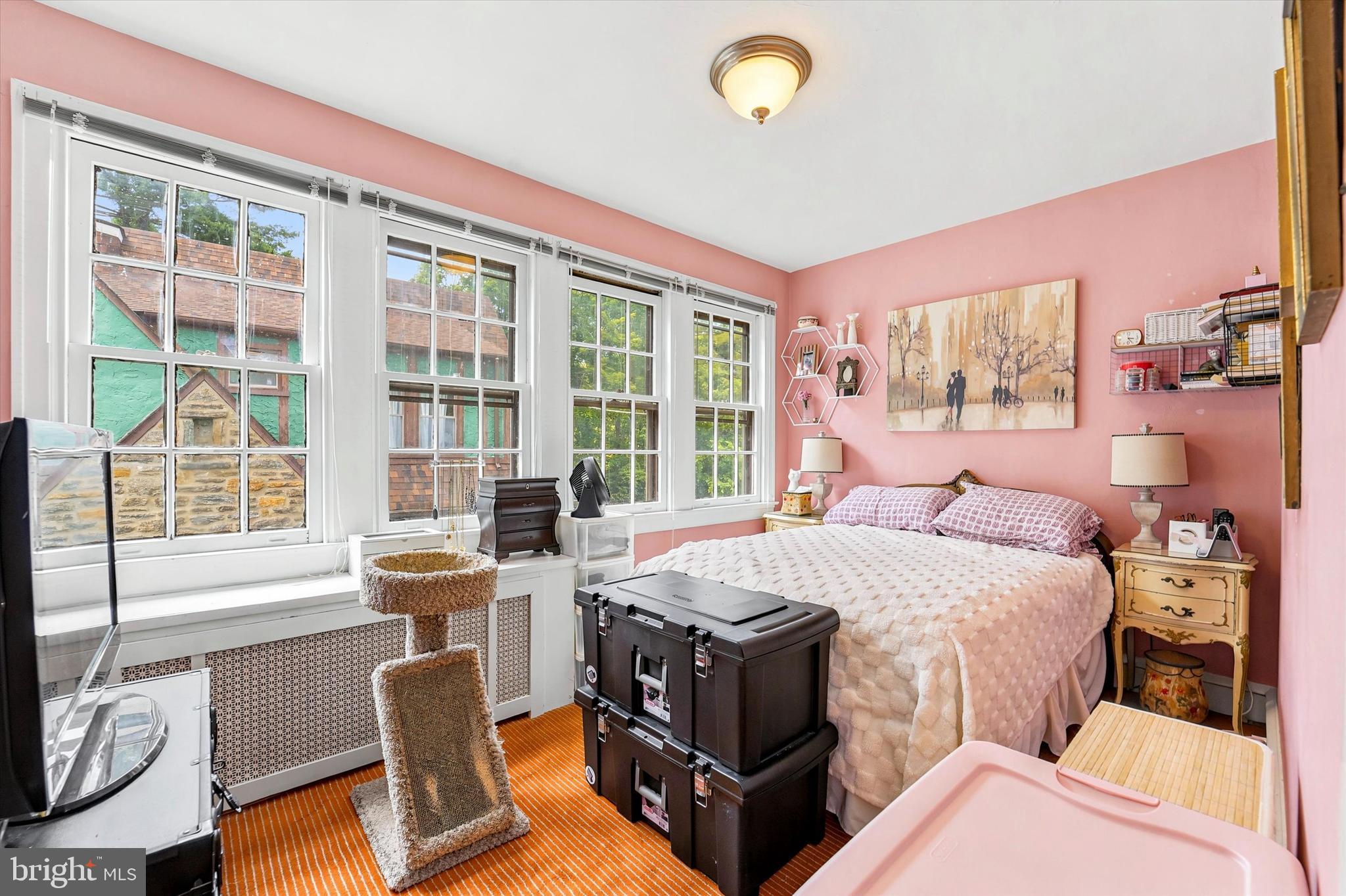 ELKINS PARK - Residential