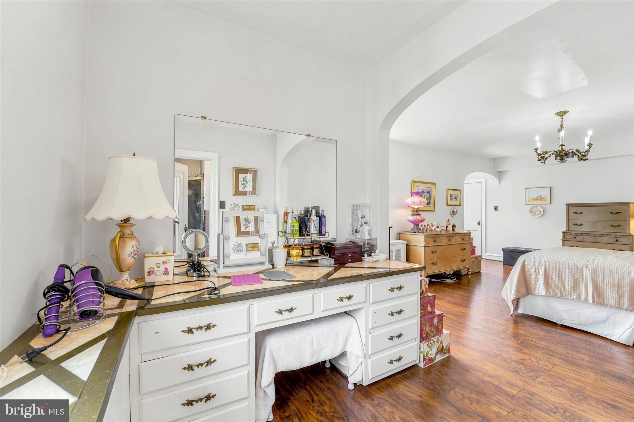 ELKINS PARK - Residential