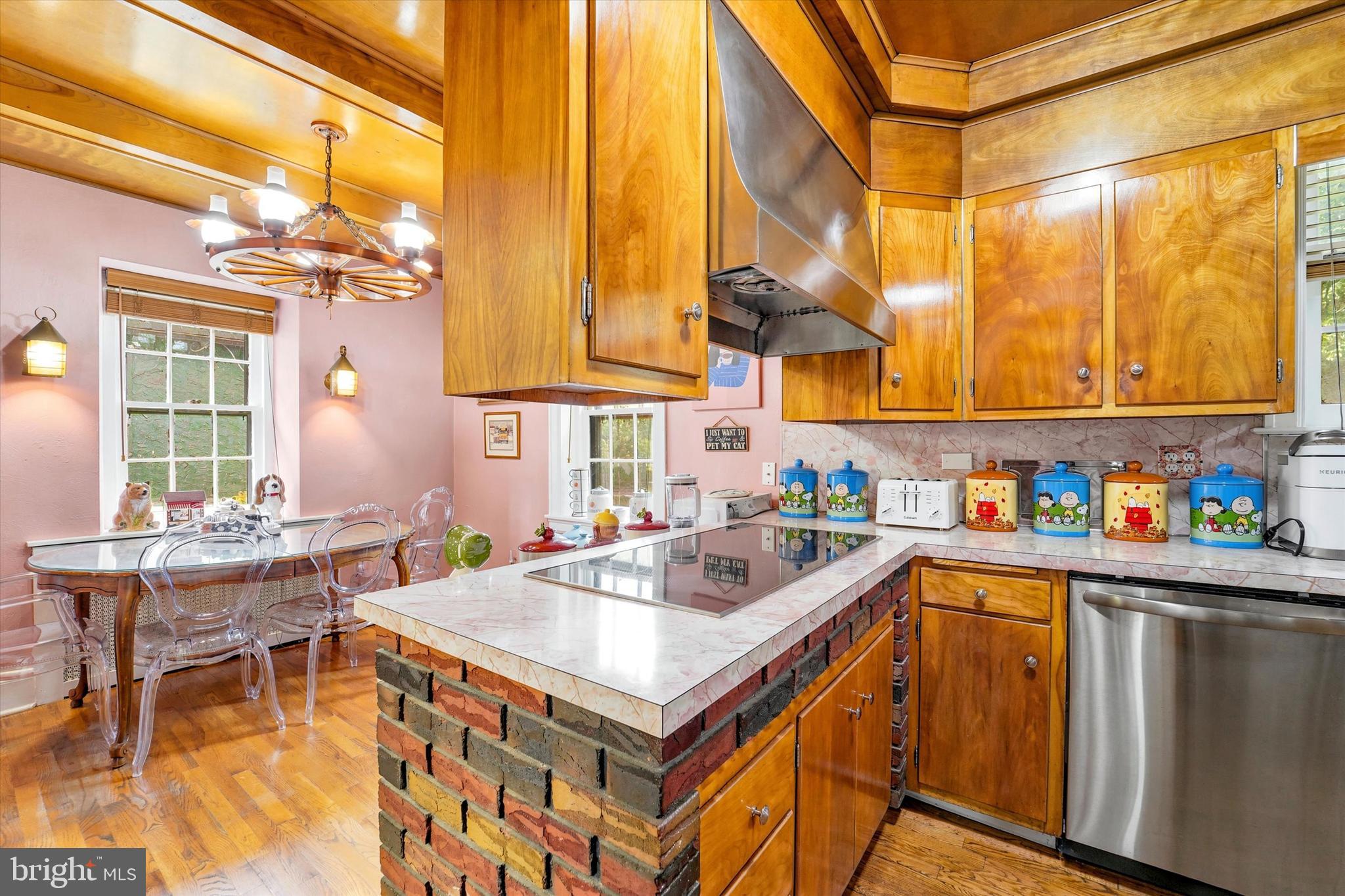 ELKINS PARK - Residential