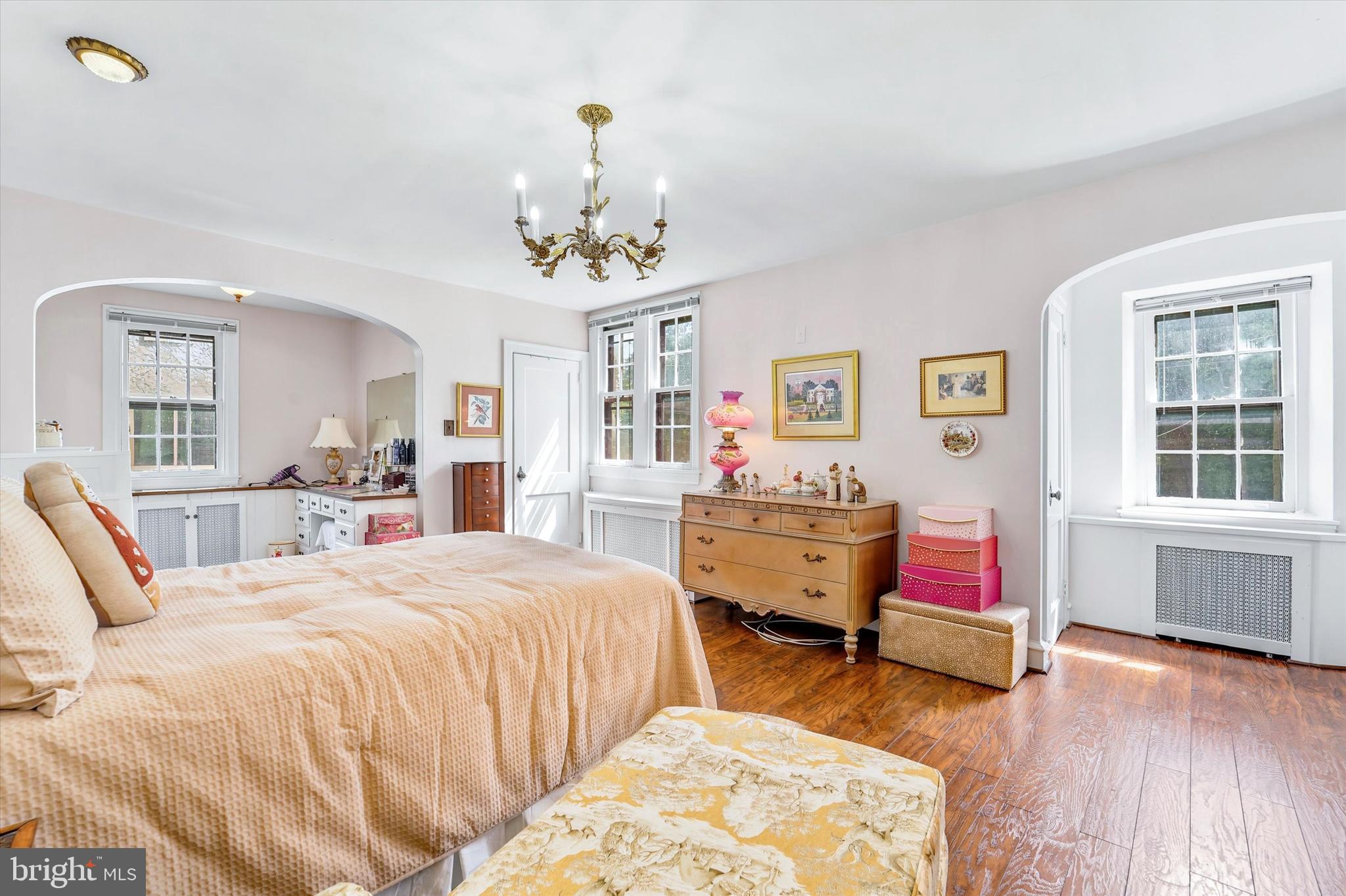 ELKINS PARK - Residential