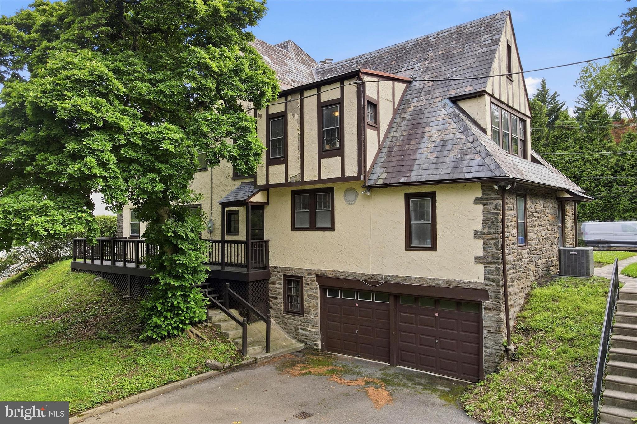ELKINS PARK - Residential