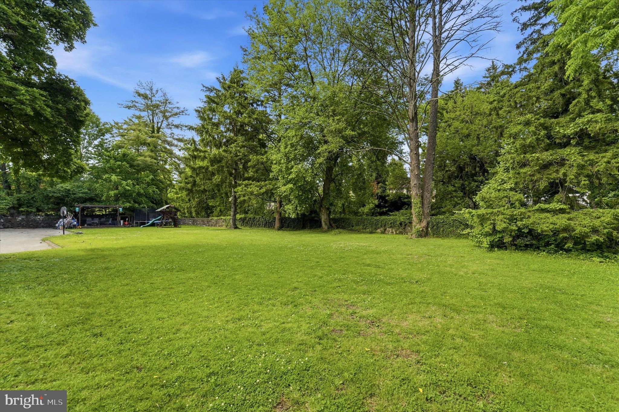 ELKINS PARK - Residential