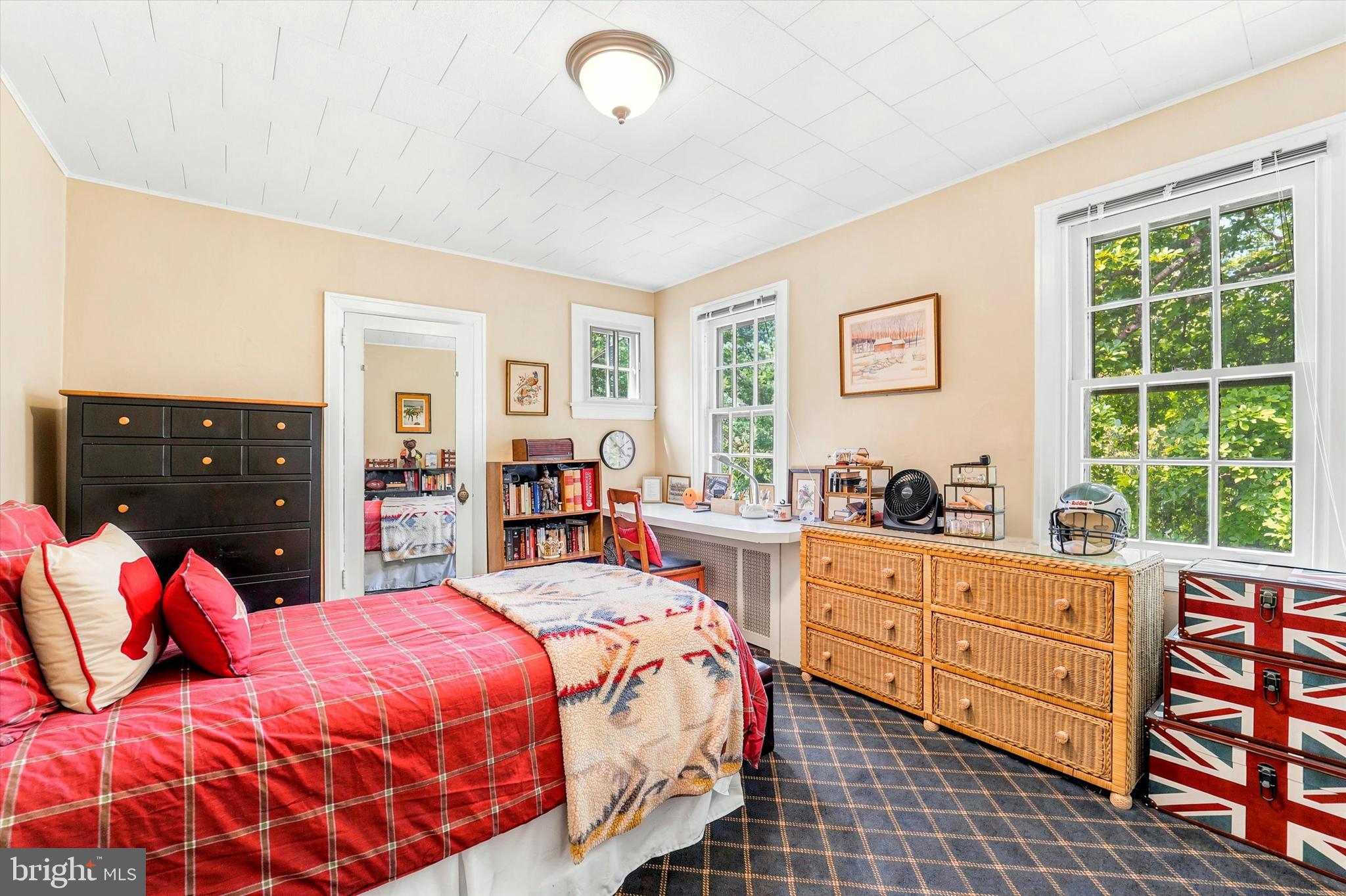 ELKINS PARK - Residential