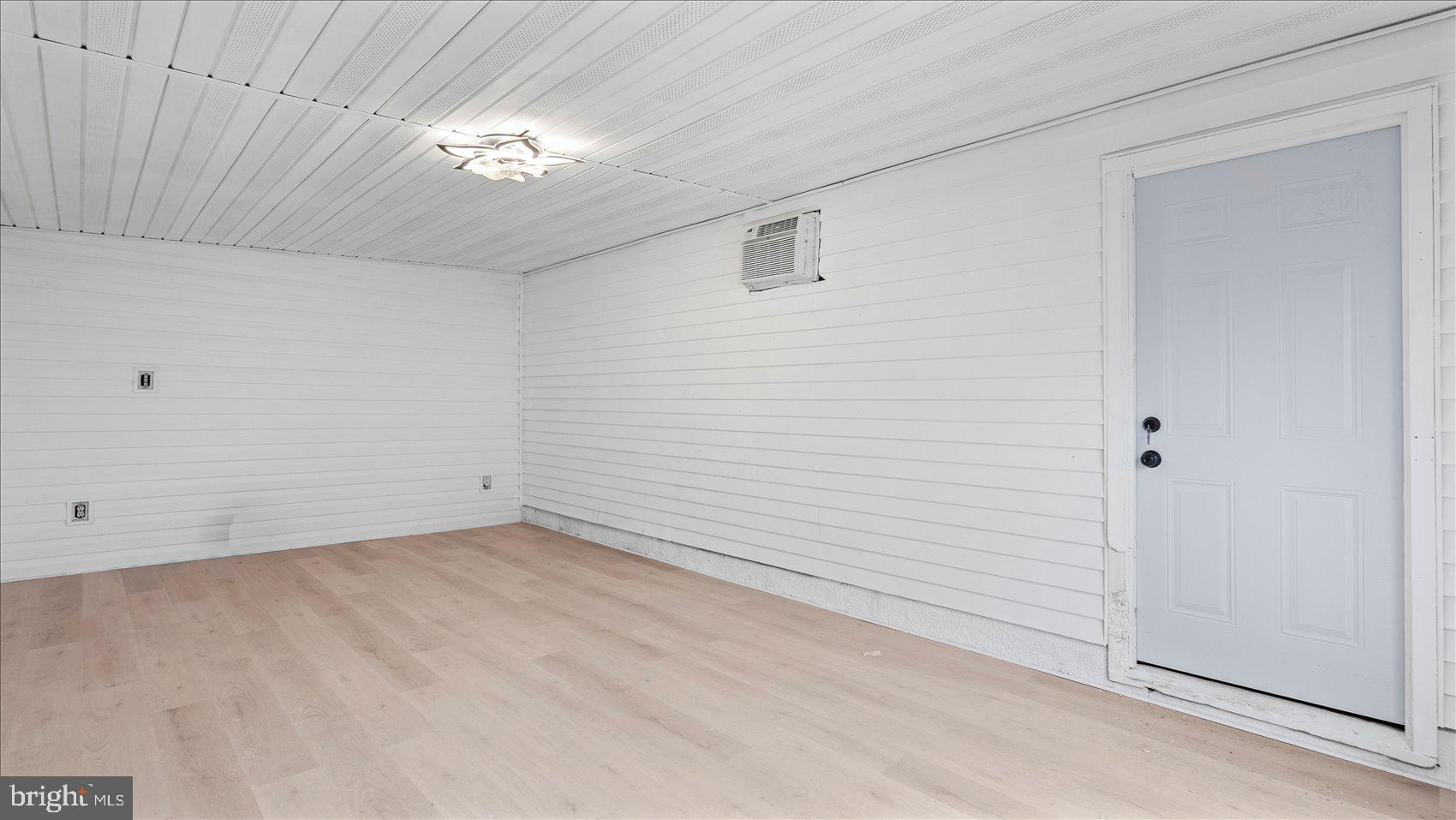 EASTERN HEIGHTS - Residential