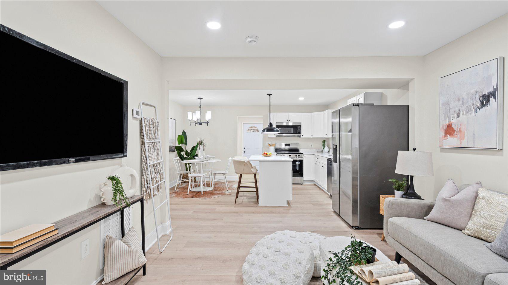 EASTERN HEIGHTS - Residential