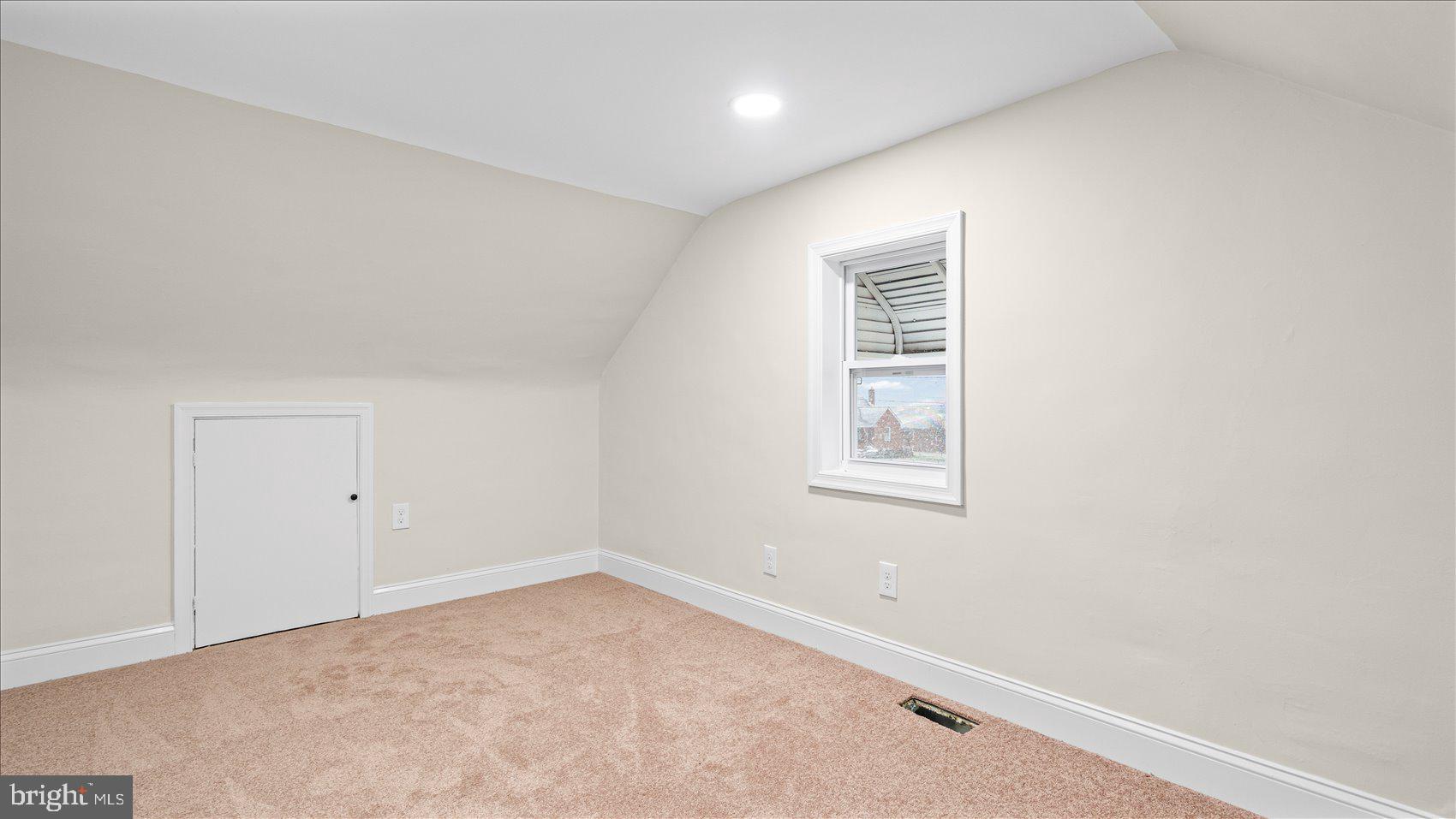 EASTERN HEIGHTS - Residential