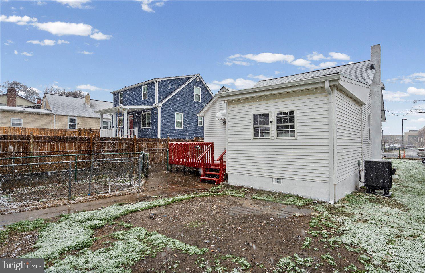 EASTERN HEIGHTS - Residential