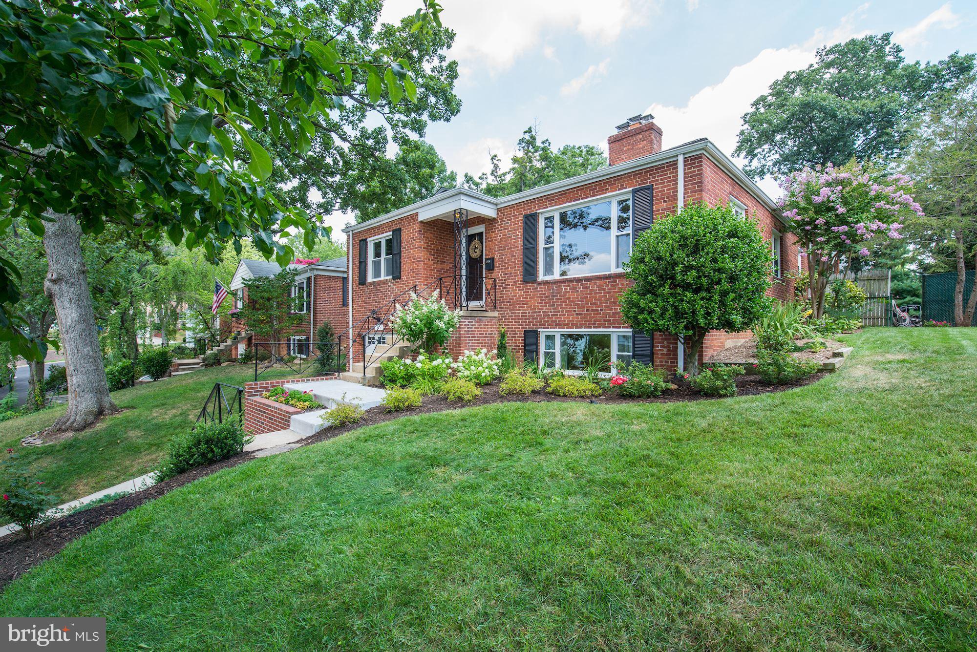 OAKCREST - Residential