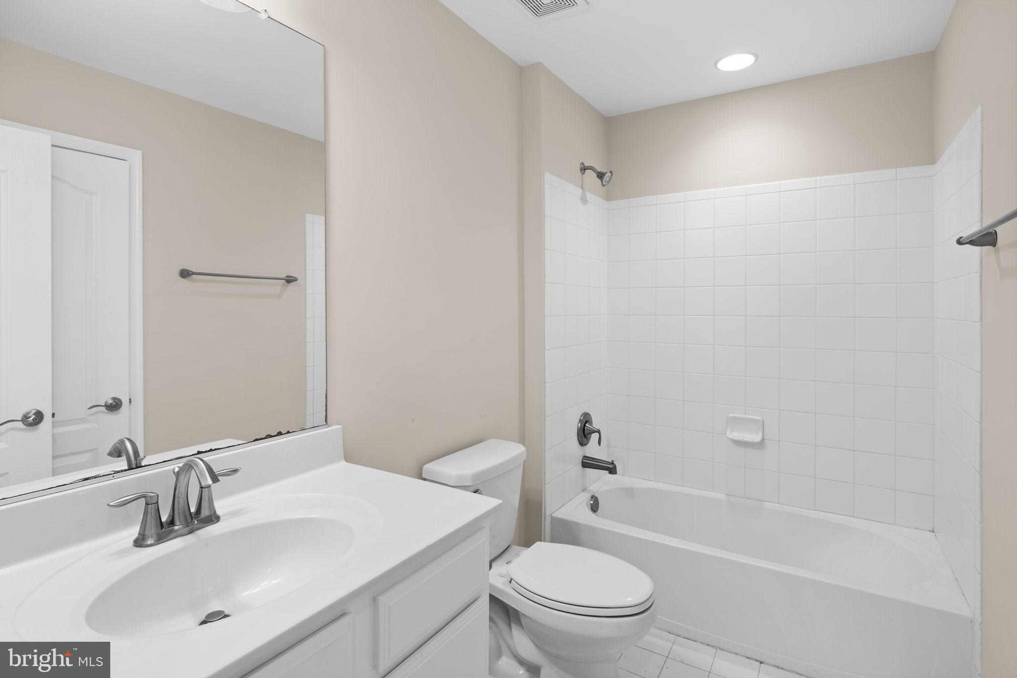 RAPPAHANNOCK LANDING - Residential