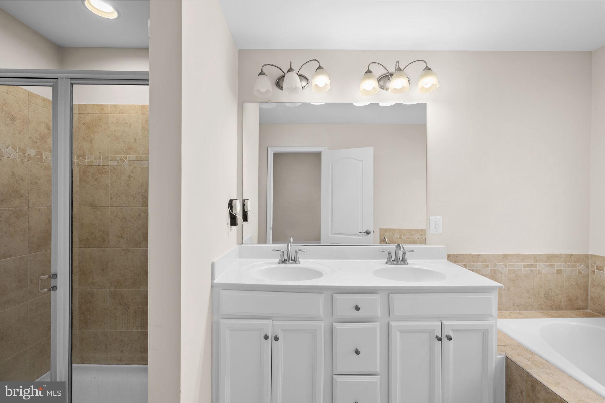 RAPPAHANNOCK LANDING - Residential