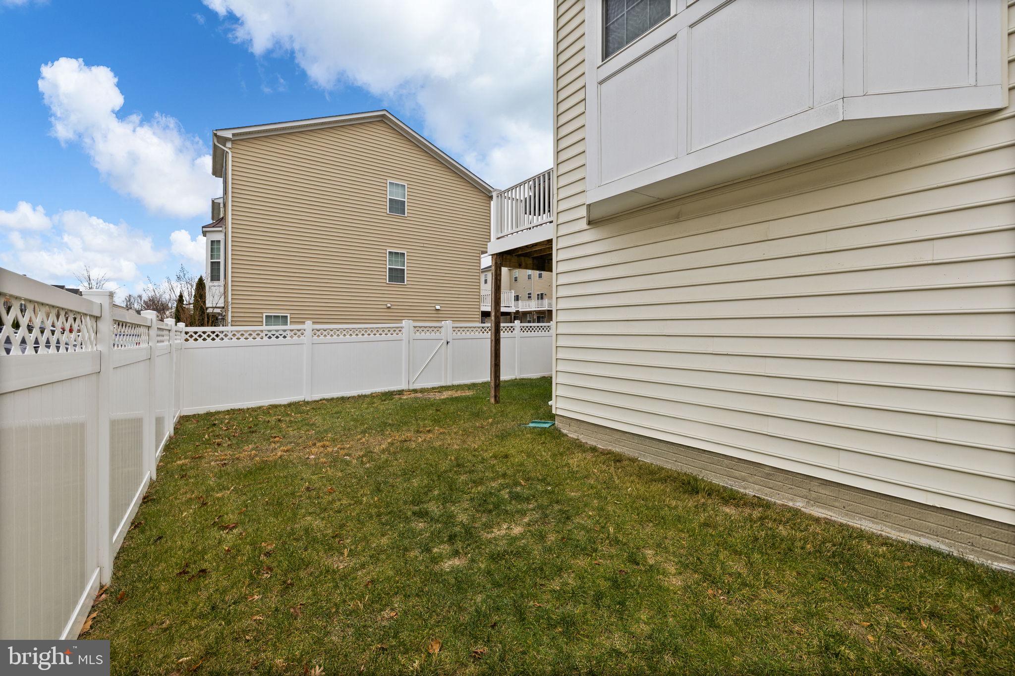 RAPPAHANNOCK LANDING - Residential