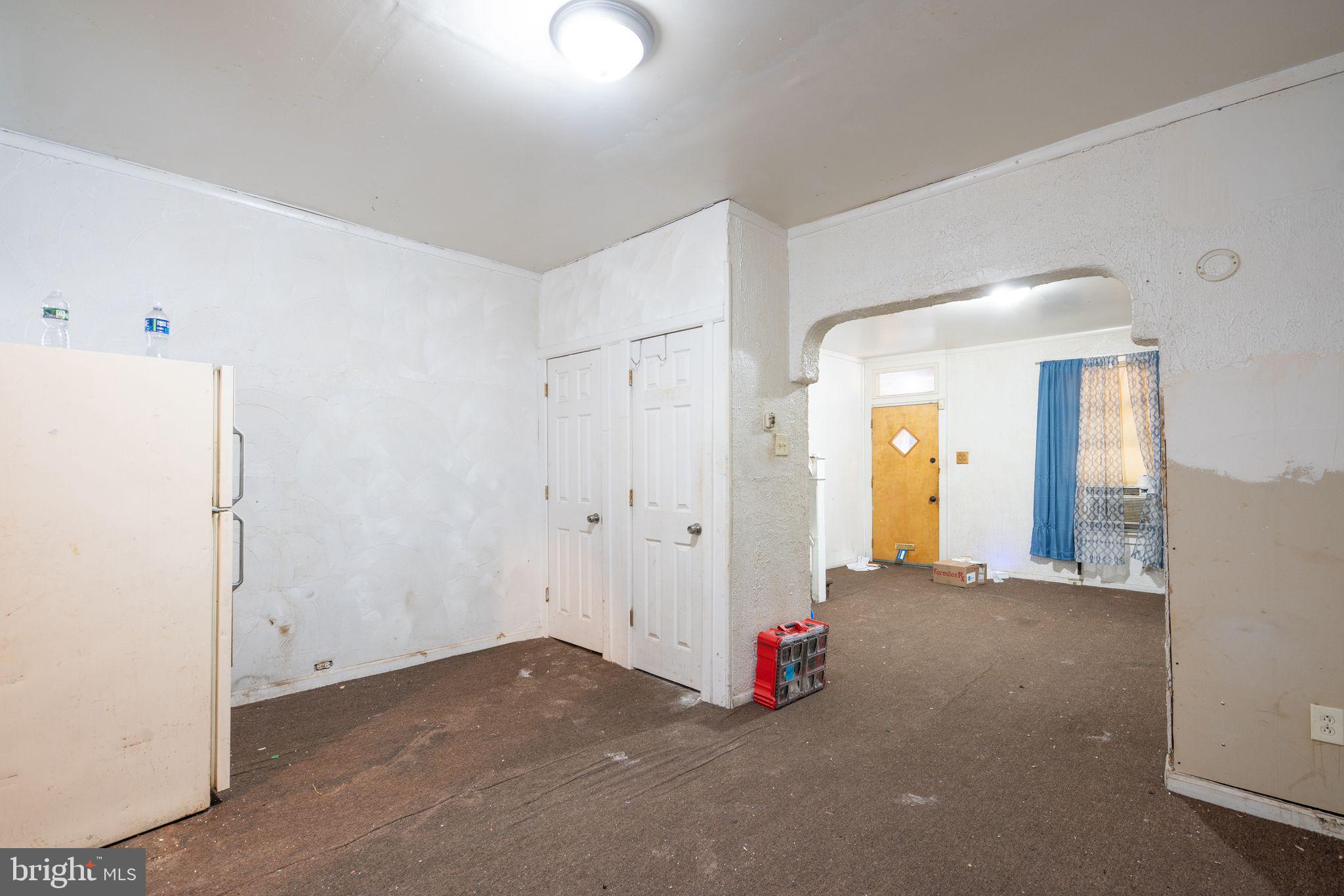 PHILADELPHIA (SOUTHWEST) - Residential